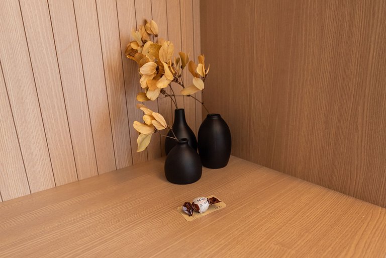 Alto Padrão em Pinheiros c/ Academia - P4008