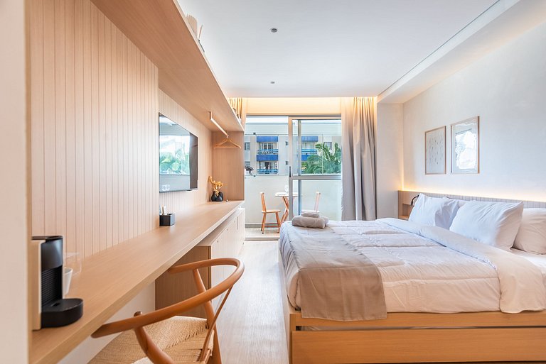 Alto Padrão em Pinheiros c/ Academia - P4008