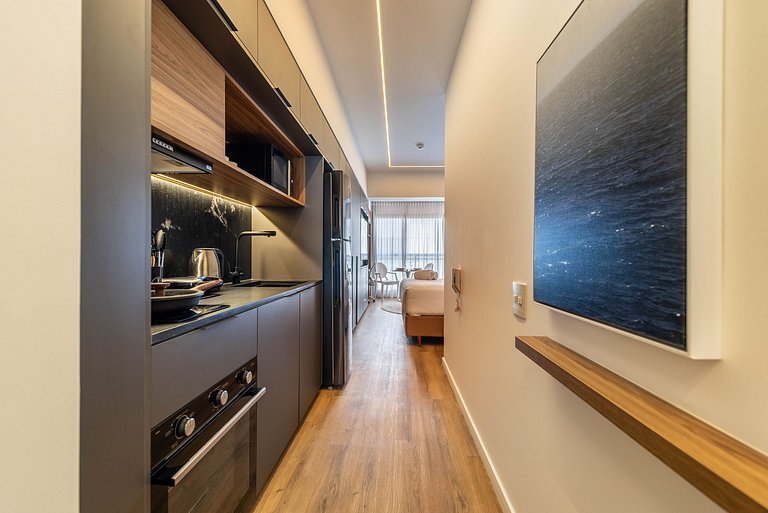 Studio Sofisticado c/ Piscina e Academia - Z316