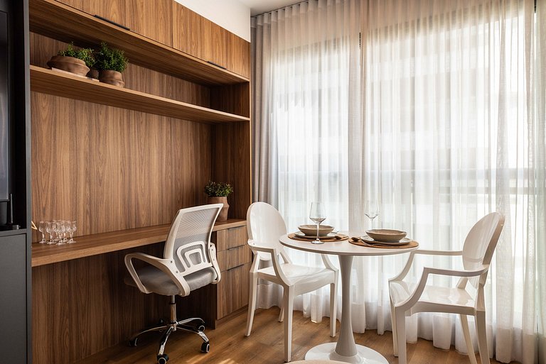 Studio Sofisticado c/ Piscina e Academia - Z316