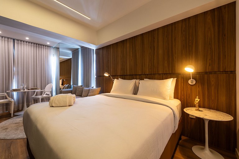 Studio Sofisticado c/ Piscina e Academia - Z316