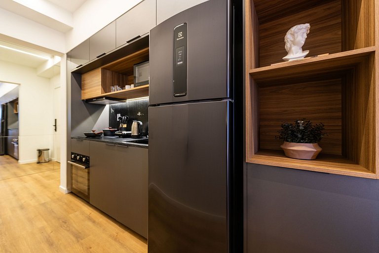 Studio Sofisticado c/ Piscina e Academia - Z316