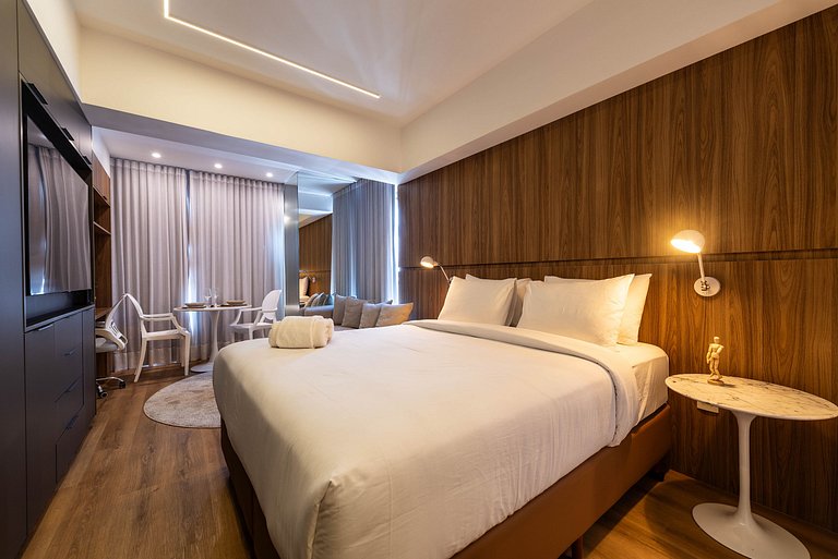 Studio Sofisticado c/ Piscina e Academia - Z316