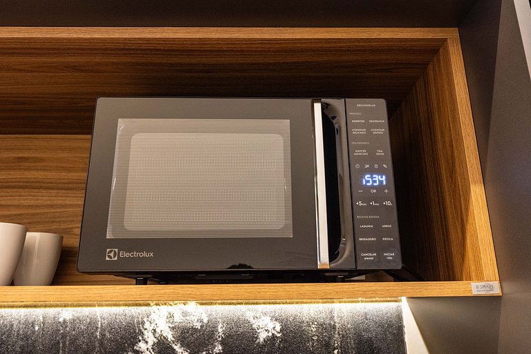 Studio Sofisticado c/ Piscina e Academia - Z316