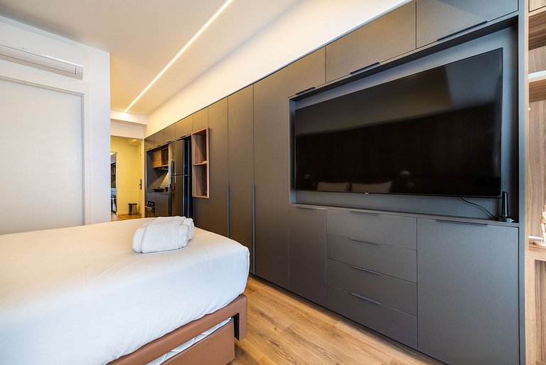 Studio Sofisticado c/ Piscina e Academia - Z316