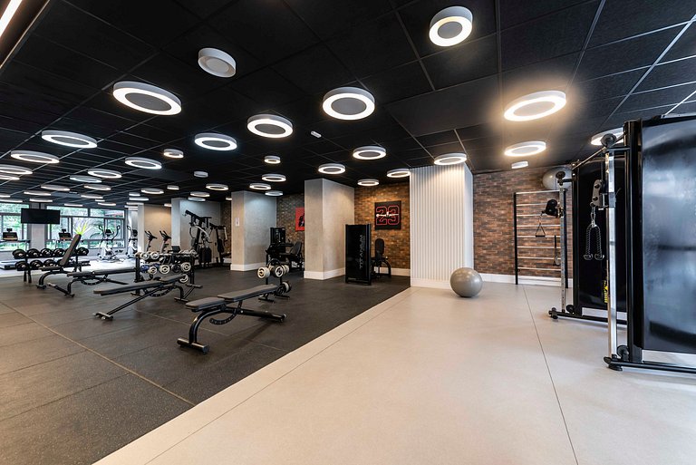 Studio Sofisticado c/ Piscina e Academia - Z316