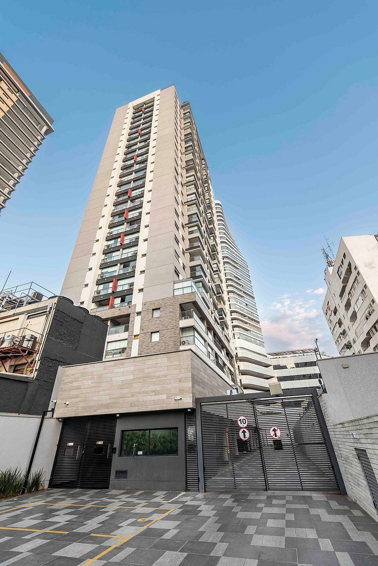 Studio Sofisticado c/ Piscina e Academia - Z316