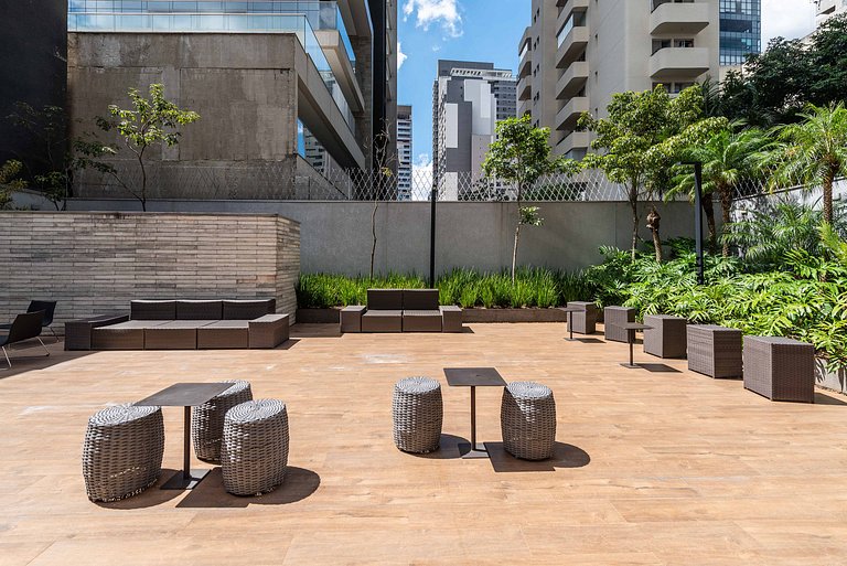 Studio Sofisticado c/ Piscina e Academia - Z316