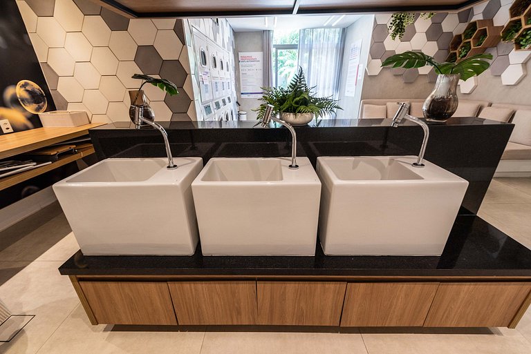 Studio Sofisticado c/ Piscina e Academia - Z316