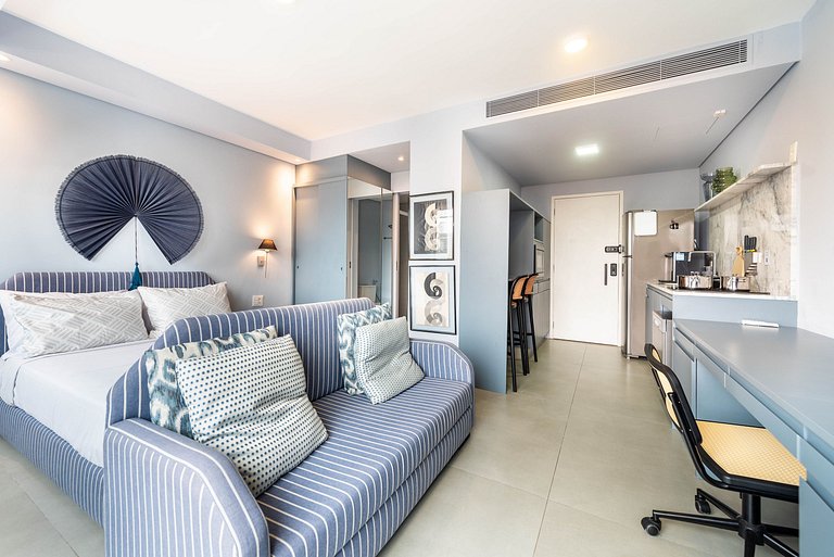 Studio em Pinheiros c/ piscina rooftop - P607