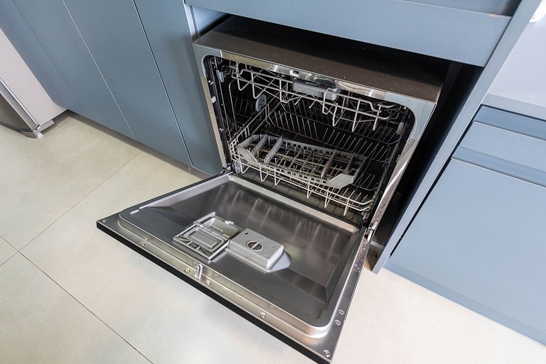 Studio em Pinheiros c/ piscina rooftop - P607