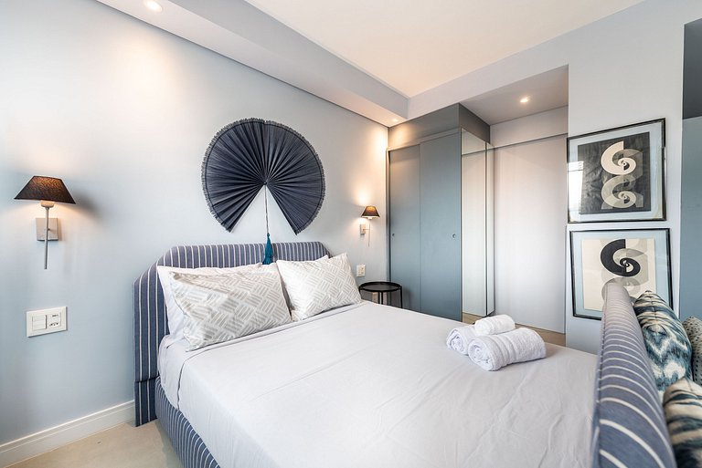 Studio em Pinheiros c/ piscina rooftop - P607