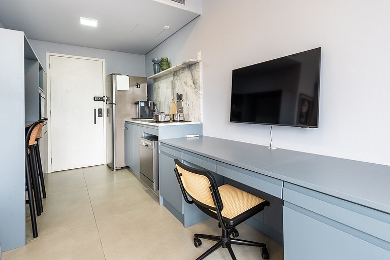 Studio em Pinheiros c/ piscina rooftop - P607