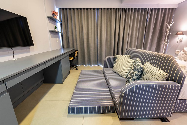 Studio em Pinheiros c/ piscina rooftop - P607