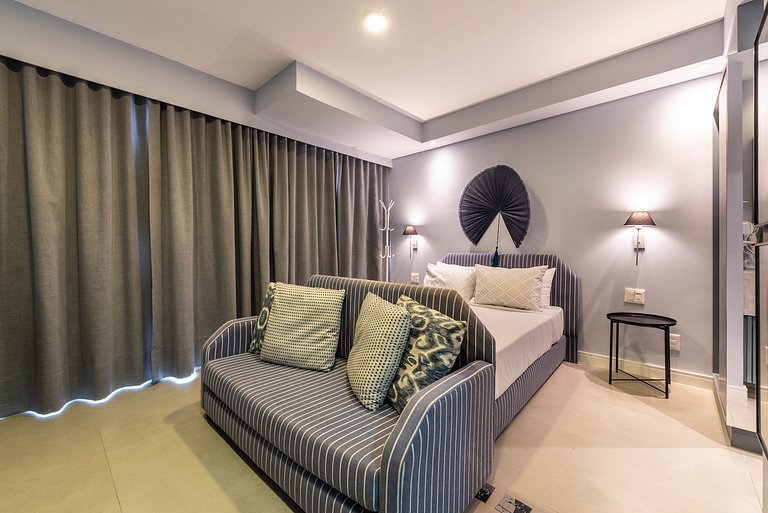 Studio em Pinheiros c/ piscina rooftop - P607