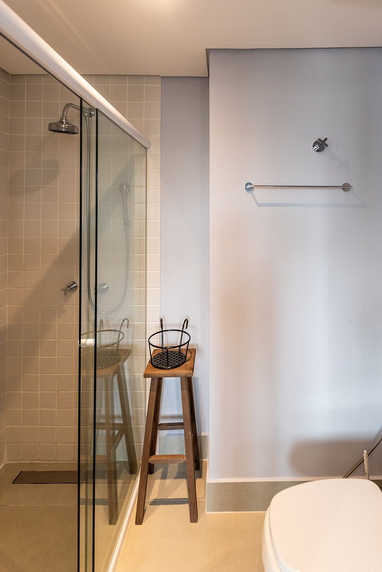 Studio em Pinheiros c/ piscina rooftop - P607