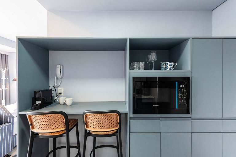 Studio em Pinheiros c/ piscina rooftop - P607