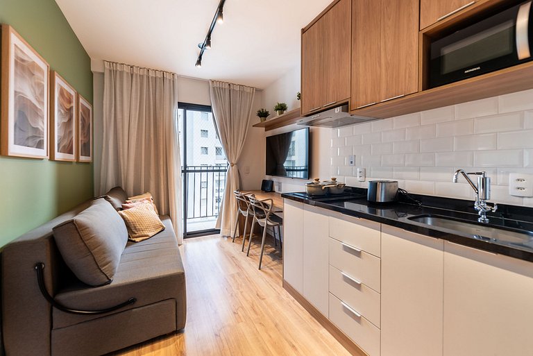 Studio em Pinheiros c/ piscina e academia - V711