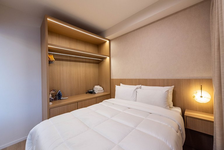 Loft Alto Padrão no Jardins com Vaga - V2206