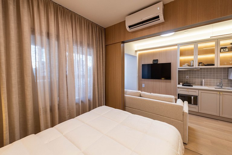 Loft Alto Padrão no Jardins com Vaga - V2206