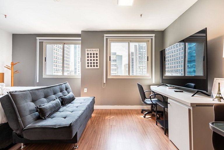 Flat com Limpeza Diária na Paulista - W1403
