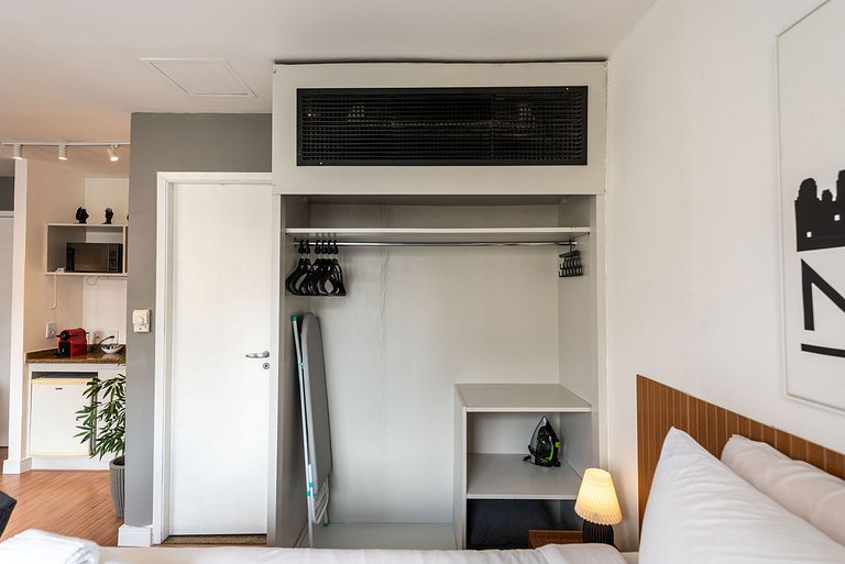 Flat com Limpeza Diária na Paulista - W1403