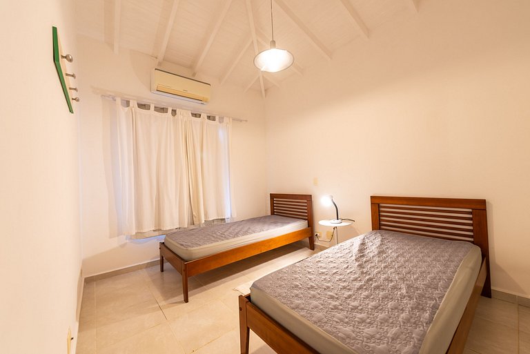Casa Paúba p/ 9 hóspedes c/ lazer completo - CP180